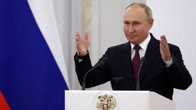 Putin nennt Diskussionen über seine Nachfolge „destabilisierend“ für Russland