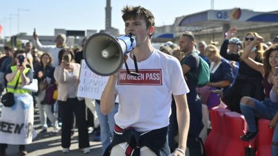 Kein Corona-Pass, keine Arbeit – Tausende Italiener protestieren
