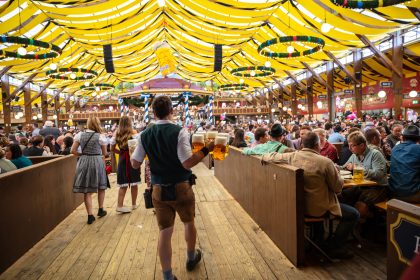 Gerichtsurteil: Weiterverkauf von Oktoberfestreservierungen verboten