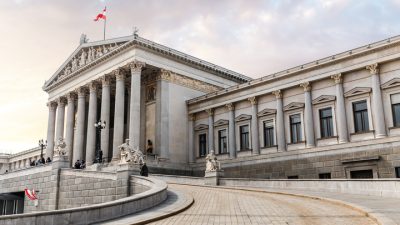 Österreichs Regierung führt neue CO2-Abgabe ein