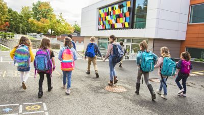 Maskenpflicht in NRW-Schulen soll ab November weitgehend fallen