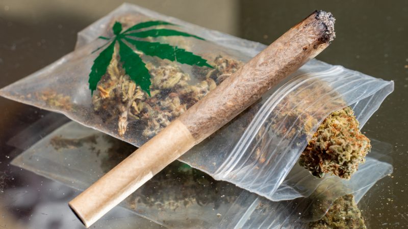 Trotz Lauterbachs Legalisierungsplänen: Cannabis bleibt vorerst verboten