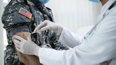 US-Heer kündigt Entlassung von Impfskeptikern an