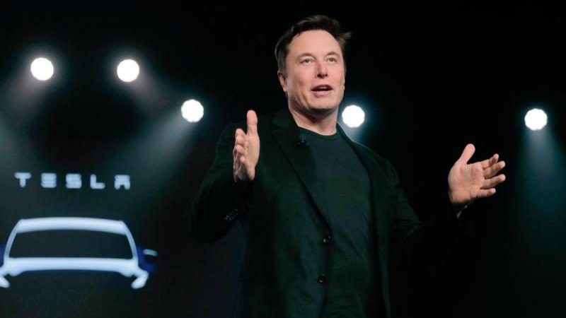 Musk zeigt sich seinen Fans – Tag der offenen Tür bei Tesla