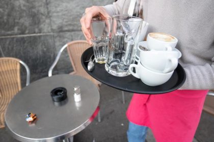 Mindestlohnerhöhung auf 13,90 Euro – jede 5. Frau profitiert