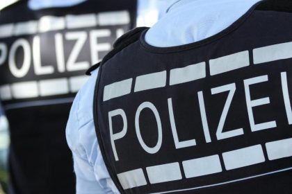 Rein rechnerisch klicken hierzulande alle 90 Minuten die Handschellen