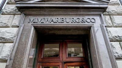 „Cum-Ex“: Warburg Bank legt Verfassungsbeschwerde ein