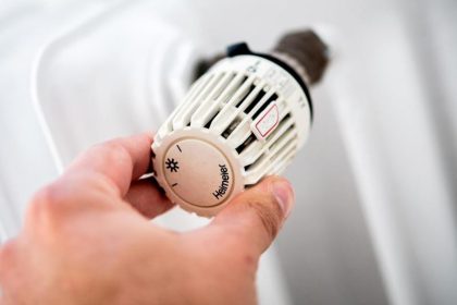 Alleinlebende zahlen im Schnitt 38 Prozent mehr für Energie