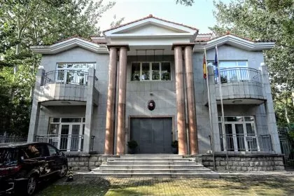 post-image