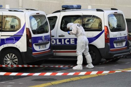 Drei Festnahmen nach Messerangriff auf Polizisten in Cannes