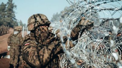 Gemeinsame Militärübungen von Moskau und Minsk nahe polnischer Grenze