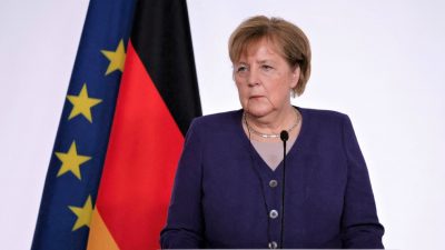 Flüchtlingskrise: Merkel telefoniert erneut mit Lukaschenko