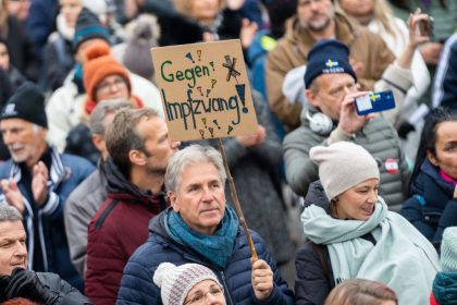 Corona-Demo in Wien – Veranstalter sprechen von 100.000 Teilnehmern