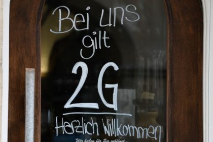 2G und 2G-Plus: Mehrere Bundesländer verschärfen ihre Corona-Regeln