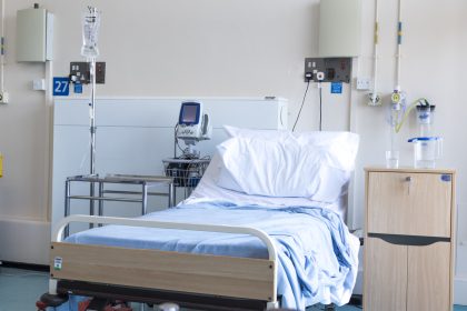 Hospitalisierungsinzidenz: Ein neuer Alarmwert mit Tücken
