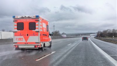 96-Jähriger stirbt nach Wendemanöver auf Autobahn bei Aachen