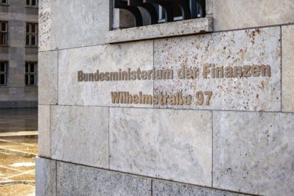 Bundesregierung will neue Schulden 2023 drastisch auf 7,5 Milliarden Euro senken
