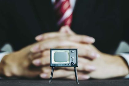Medienforscher: „Politikvertreter dominieren in den Talkshows“