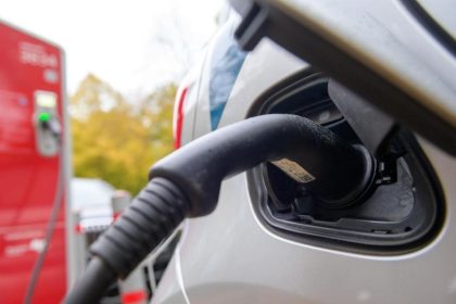 Strafzölle für chinesische E-Autos treten vorläufig in Kraft – Rückgang der Importe erwartet