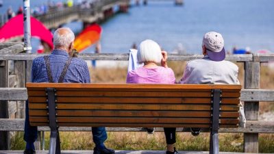 Rentenalter erhöhen: Ökonomen schlagen Ruhestand mit 68 vor