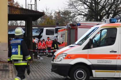 Messerangreifer stach im ICE unvermittelt und wahllos auf Opfer ein