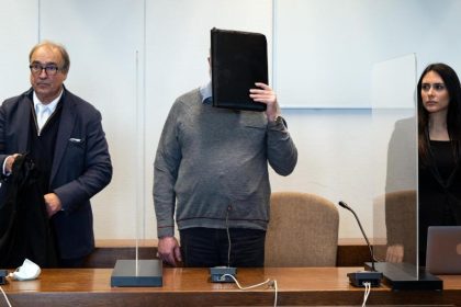 Priester wegen Kindesmissbrauchs vor Gericht