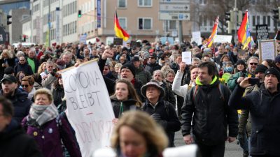 Mehr Montagsdemos gegen Corona-Maßnahmen