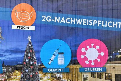Söder für Impfpflicht ab zwölf Jahren – Einzelhandel beklagt Milliardeneinbußen