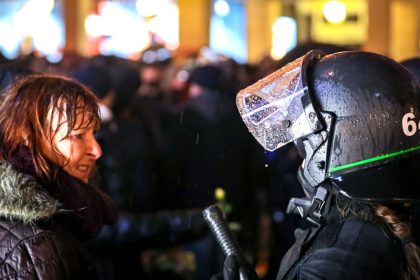München: Polizei stoppt Kritiker der Corona-Politik – Geldstrafen bis zu 3000 Euro