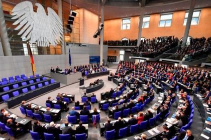 Corona-Variante Omikron erreicht den Bundestag