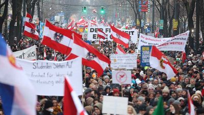 „Nein zum Impfzwang“ – Zehntausende bei FPÖ-„Megademo“ in Wien