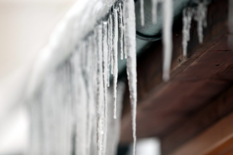 Wetterdienst warnt vor starkem Schneefall in Süddeutschland