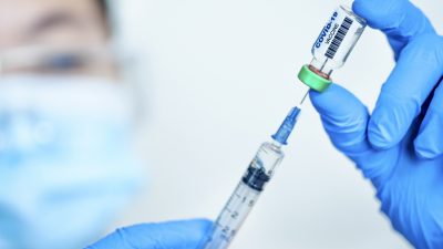 Bundesweit mehr als 1.200 Anträge auf Schadenersatz wegen Corona-Impfung
