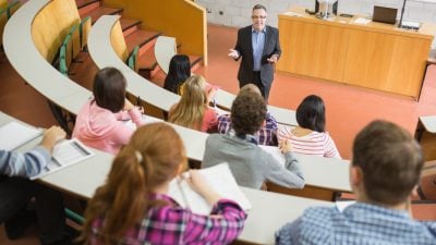 Professoren protestieren – Befördert neues Hochschulgesetz Verdachtskultur an den Unis?