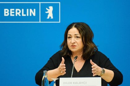 Ex-Senatorin Kalayci wegen Korruptionsverdachts vor Gericht