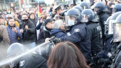 Protest von Kritikern der Corona-Maßnahmen – Dresdner Polizei rüstet sich