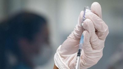 „Auch Booster-Impfungen mit Biontech verhindern Impfduchbruch nicht“