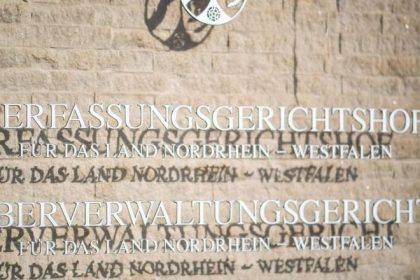 39.000 Corona-Verfahren und Millionen Bußgelder: NRW-Ministerium bleibt vage