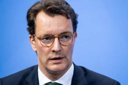 “Corona wird uns auch im neuen Jahr noch sehr beschäftigen und viel abverlangen”