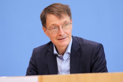 Corona-Impfpflicht: Lauterbach erwartet spürbare Effekte