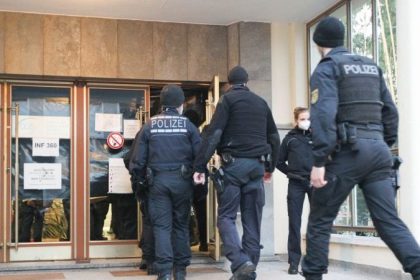 Leute müssen „bestraft werden“: Amokläufer kündigte Tat in Whatsapp-Nachricht an