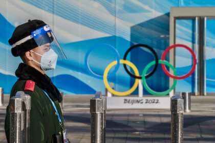 Manipulierte PCR-Tests? Experten befürchten DNA-Daten-Sammlung in China