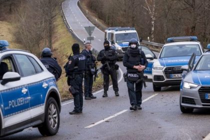 Nach Polizistenmord: Zwei Tatverdächtige festgenommen