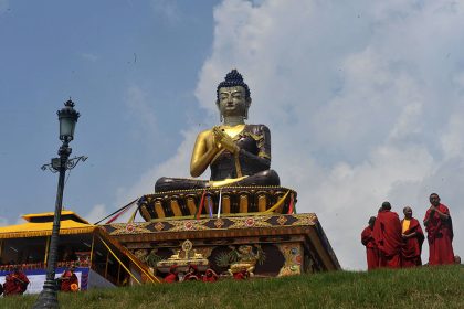 Tibet: Behörden zerstören Buddha-Statuen – Tibeter festgenommen