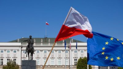 Nach Cyberangriff auf Ukraine: Polen erhöht Cybersicherheits-Warnstufe