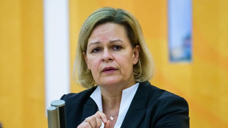 Bundesinnenministerin Nancy Faeser (SPD) löst den „Expertenkreis Politischer Islamismus“ auf.