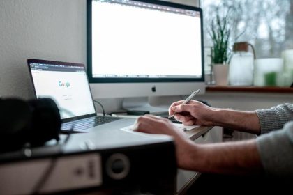 “Kontakte weiter reduzieren” – Bund und Länder rufen zu mehr Homeoffice auf