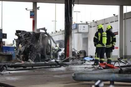 Brand an Autobahnraststätte auf A45 – zwei Tote entdeckt