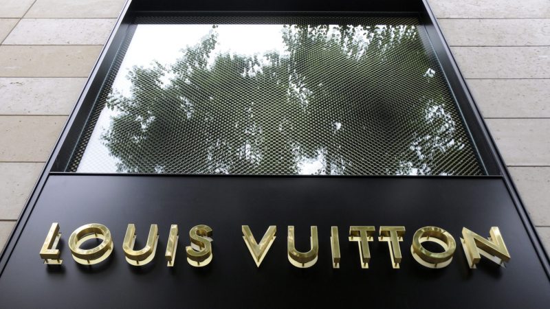 Louis Vuitton gehört zum Luxusgüterkonzern LVMH.