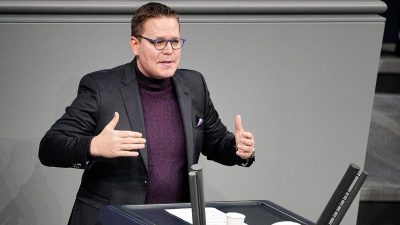 Impfpflicht-Debatte: Union wirft SPD „taktische Spielchen“ vor